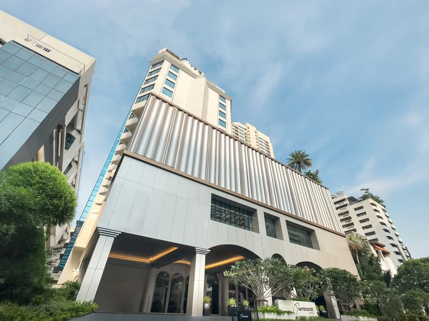 Rembrandt Hotel Bangkok exterior on Sukhumvit Soi 18 via Expedia