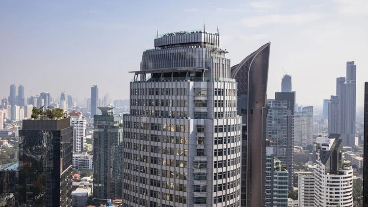 Bangkok Marriott Hotel Sukhumvit tower via Expedia