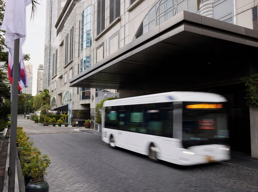 Conrad Bangkok entrance at All Seasons Place via Expedia