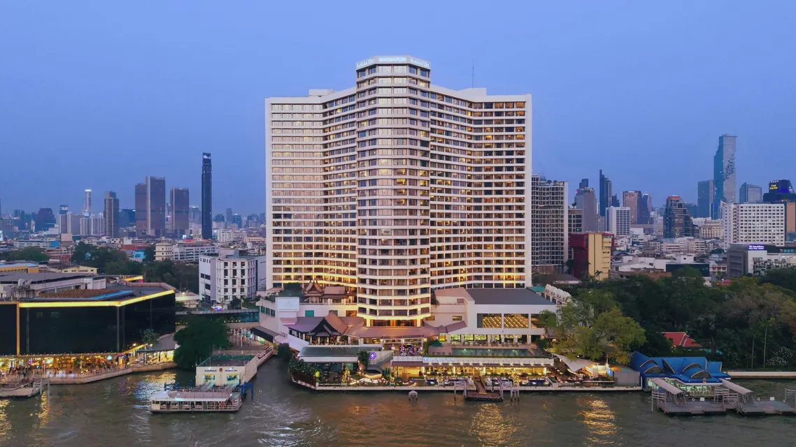 Royal Orchid Sheraton tower on the Chao Phraya River via Expedia