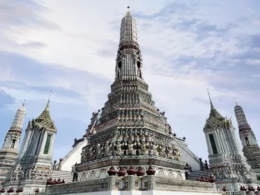 Things to Do in Bangkok in October: Royal Barges, the Vegetarian Festival and More