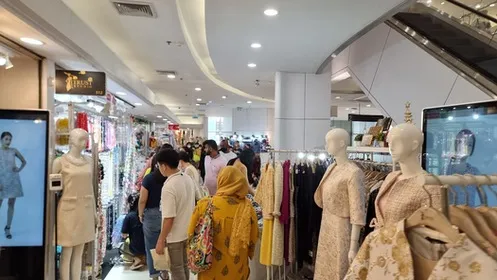 Where to Buy Men's Clothes in Bangkok: Pratunam, Chatuchak and the Siam Malls