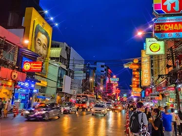 How to Get to Chinatown Bangkok by BTS and MRT