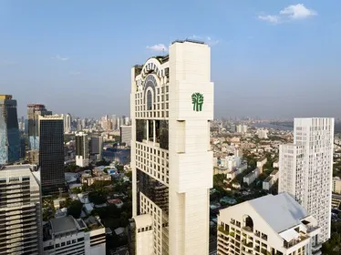 Where is Banyan Tree Bangkok? Address, stations and getting there