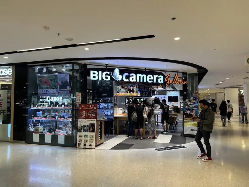 Where to Buy a Camera in Bangkok: Big Camera, Fotofile, MBK and the VAT Refund